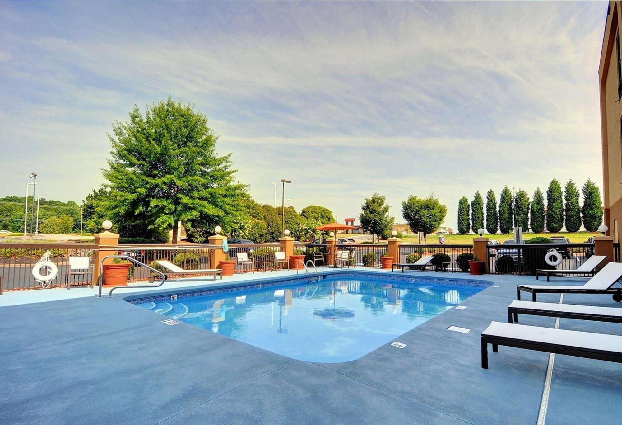 Hampton Inn Eden Εξωτερικό φωτογραφία